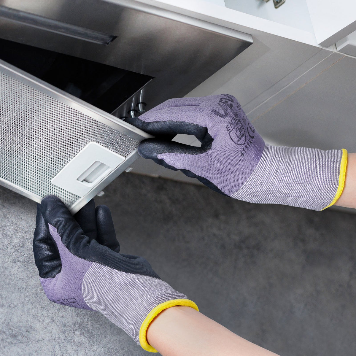 12-Pair Touchscreen Work Gloves – main product view